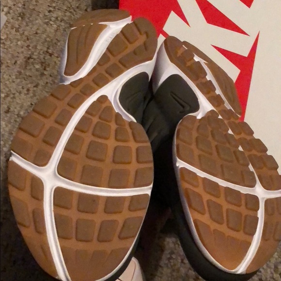 Nike Pestro - Picture 3 of 4